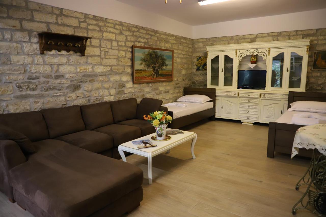 Guest house Margarita Berat