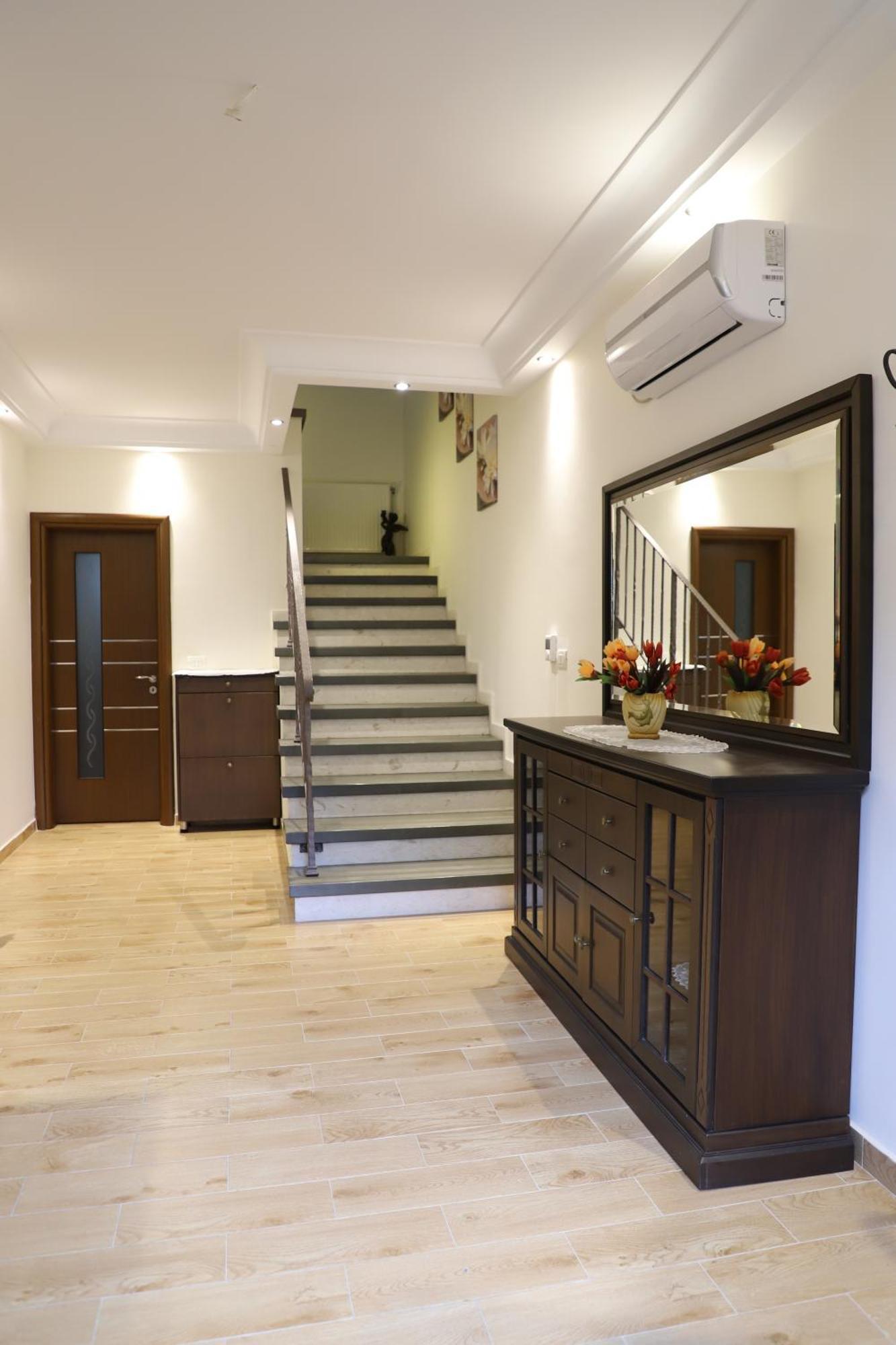 Margarita Guest house *